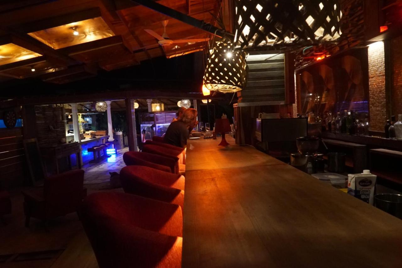 Red Coconut Villa เบนโตตา ภายนอก รูปภาพ