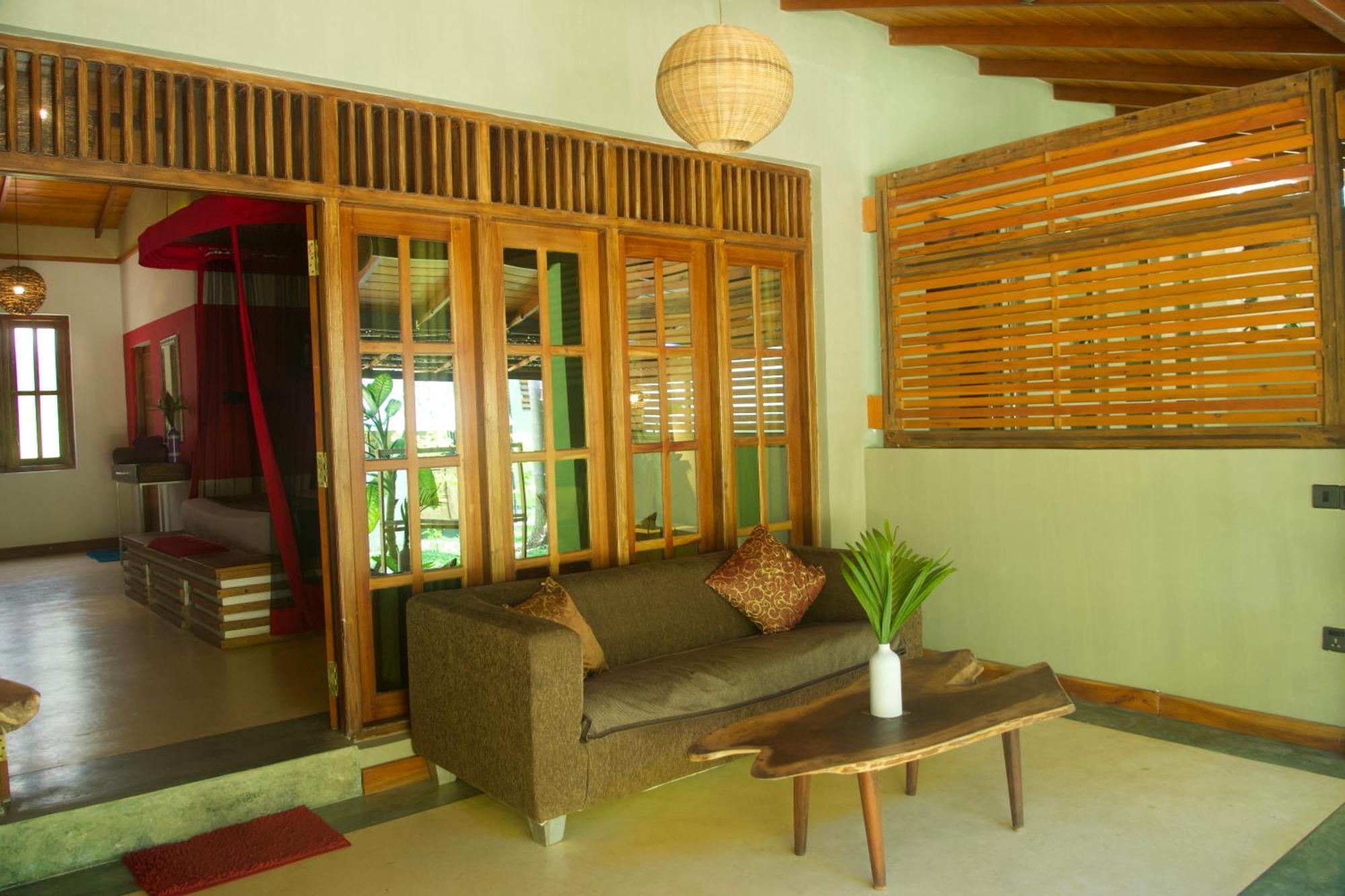 Red Coconut Villa เบนโตตา ภายนอก รูปภาพ