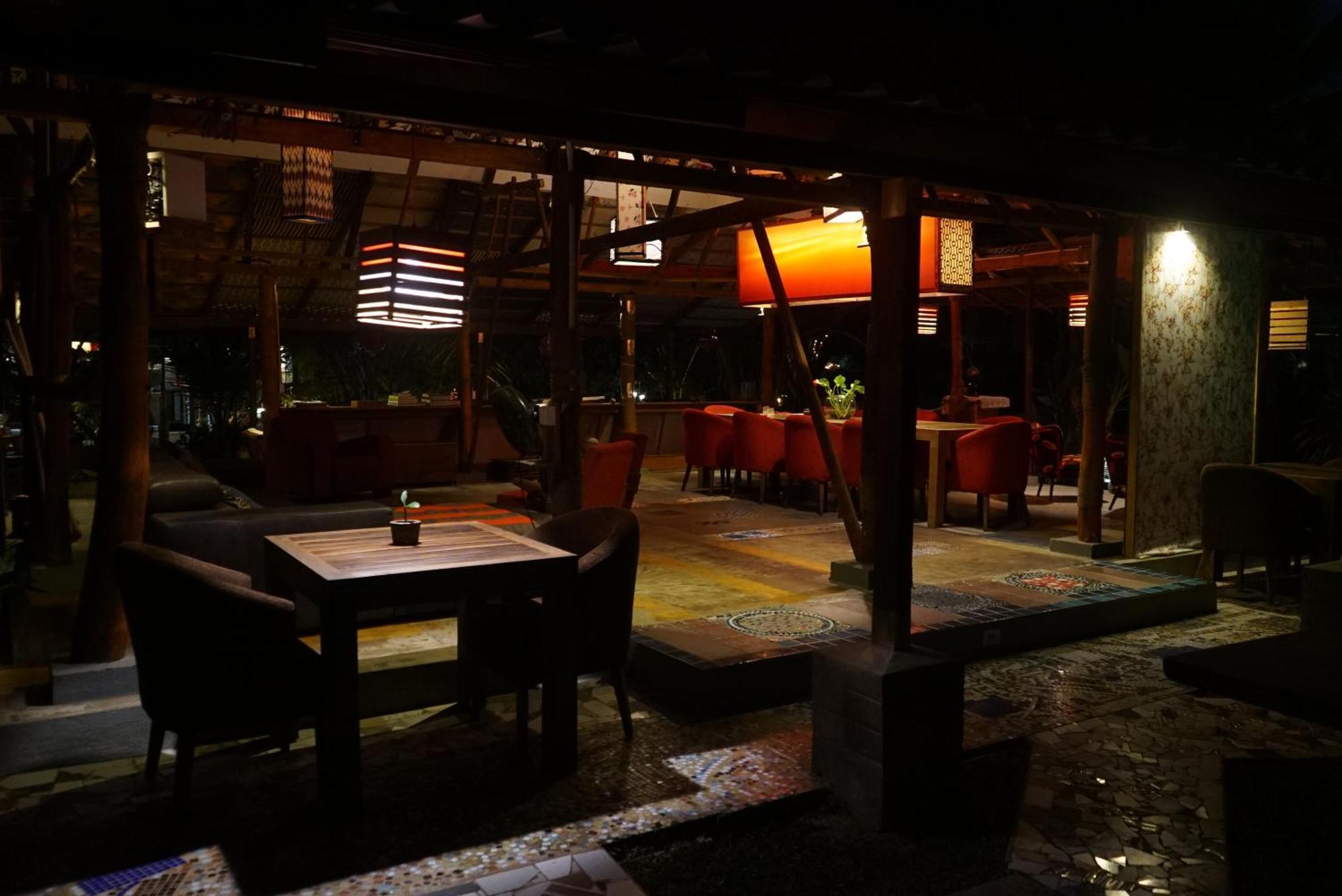 Red Coconut Villa เบนโตตา ภายนอก รูปภาพ
